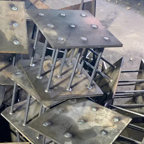 在确定百色预埋件位置时，需要考虑以下几点